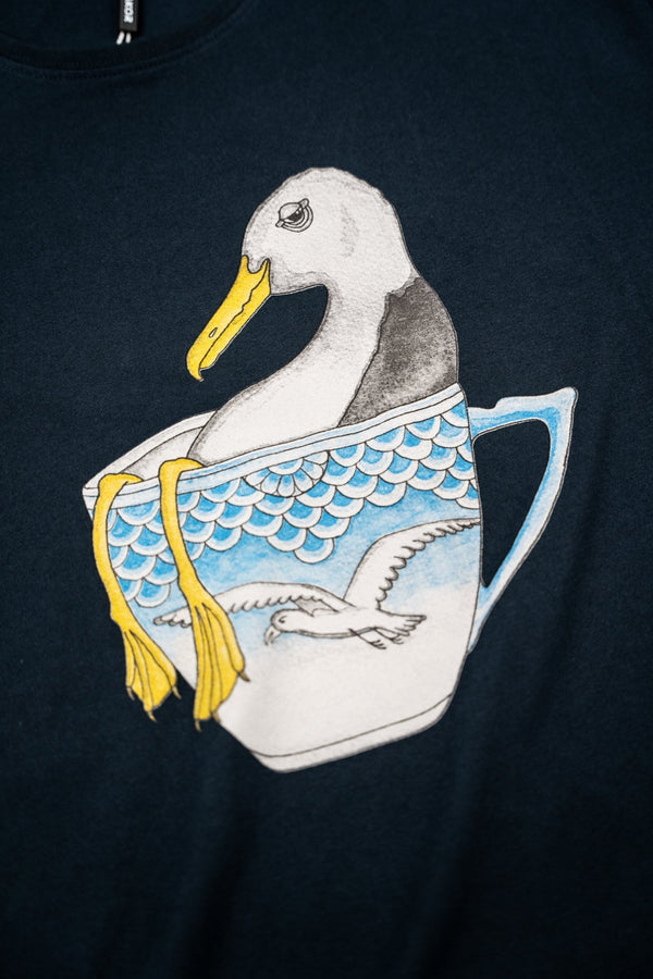 Seagull in a Cup T-shirt (Blueberry)