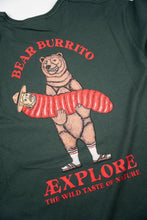 Last inn bildet i Galleri-visningsprogrammet, Bear Burrito T-shirt (Green Gables)
