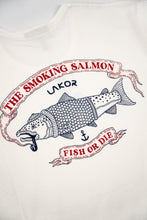 Last inn bildet i Galleri-visningsprogrammet, The Smoking Salmon T-shirt (Star White)
