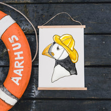 Last inn bildet i Galleri-visningsprogrammet, Southwester Puffin Poster
