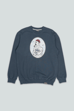 Last inn bildet i Galleri-visningsprogrammet, Carnage Classic Crewneck (Blueberry)
