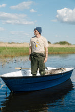 Last inn bildet i Galleri-visningsprogrammet, Fishing in a Barrel T-shirt (White Pepper)
