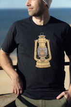 Last inn bildet i Galleri-visningsprogrammet, Lantern Light T-shirt (Moonless Night)
