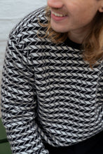Last inn bildet i Galleri-visningsprogrammet, Faroese Fisher Knit (Off White / Black)
