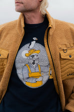Last inn bildet i Galleri-visningsprogrammet, Light the Way Crewneck (Blueberry)
