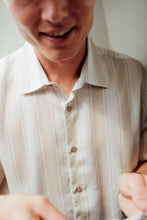 Last inn bildet i Galleri-visningsprogrammet, Roadline Short Sleeve Shirt (Oatmeal)
