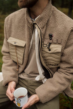 Last inn bildet i Galleri-visningsprogrammet, Campfire Pile Jacket (Fallen Rock)
