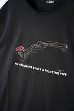 Last inn bildet i Galleri-visningsprogrammet, Lakridspibe T-shirt (Moonless Night)
