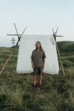 Last inn bildet i Galleri-visningsprogrammet, Dashboard Hula Short Sleeve Shirt (Deep Lichen Green)
