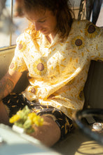 Last inn bildet i Galleri-visningsprogrammet, Sunflower Swim Shorts (Moonless Night)
