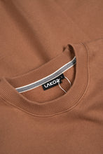 Last inn bildet i Galleri-visningsprogrammet, Pool Party Penguin Crewneck (Partridge)
